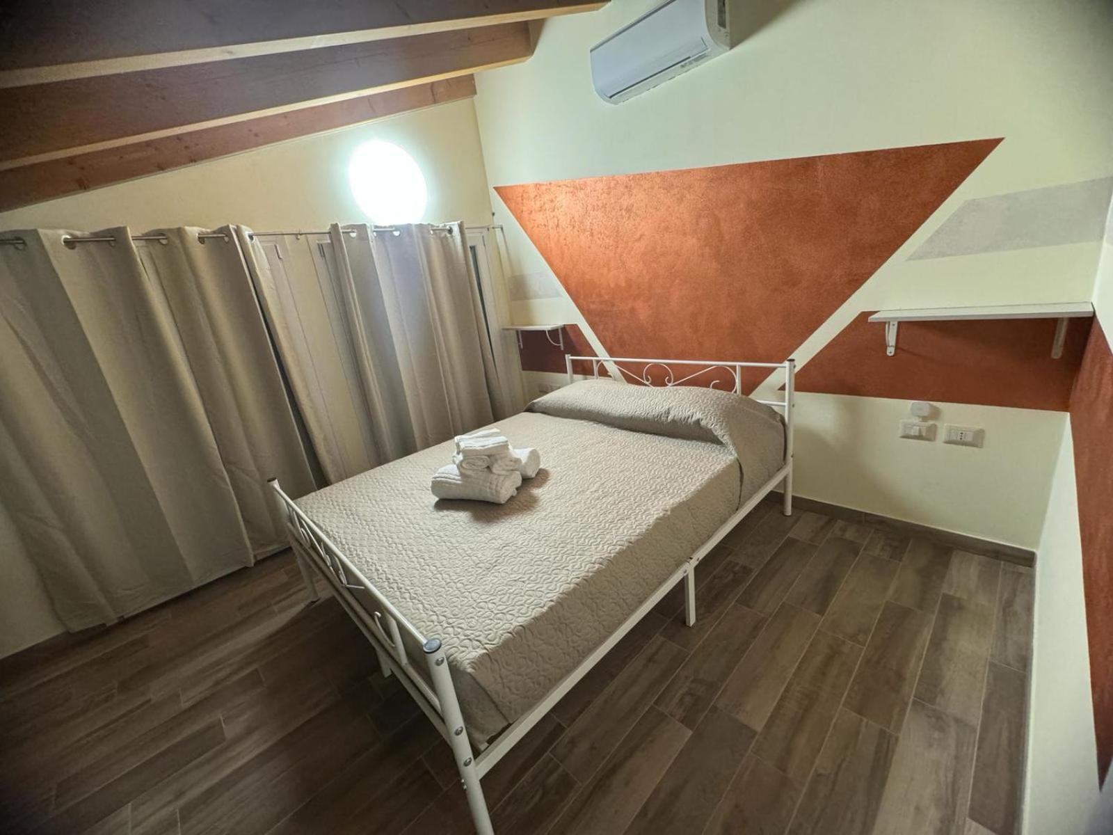 Park 20 Guest House Azzate المظهر الخارجي الصورة